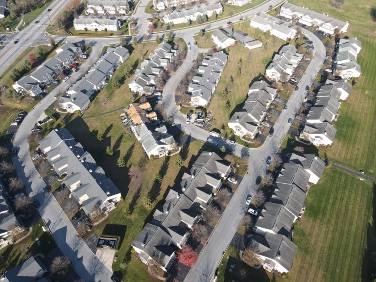 apartment-complex-reroofing-contractor-for-Delaware-county-pa