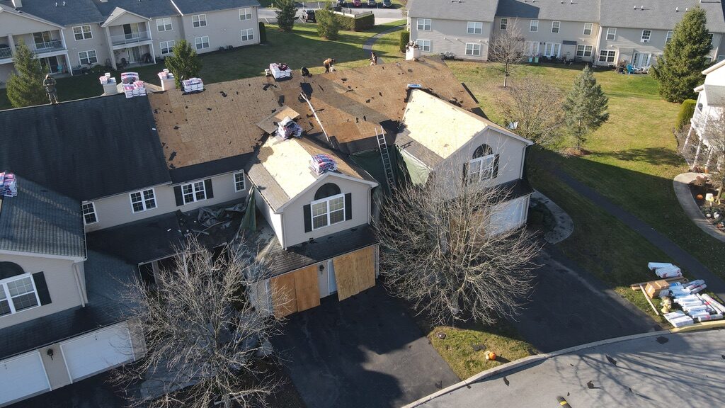 commercial roofing contractor in Willow Street PA